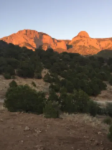 Casita Canoncito--private suite with kitchenette