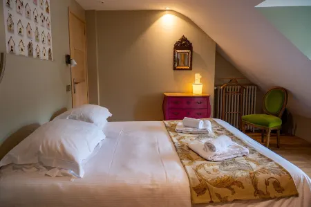 La Maison des Cochers - 2nd floor Apartment. Отели рядом с достопримечательностью «Парк Мини-Шато»