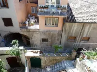 Apartment LUISA in the Casa Corte in the heart of Malcesine