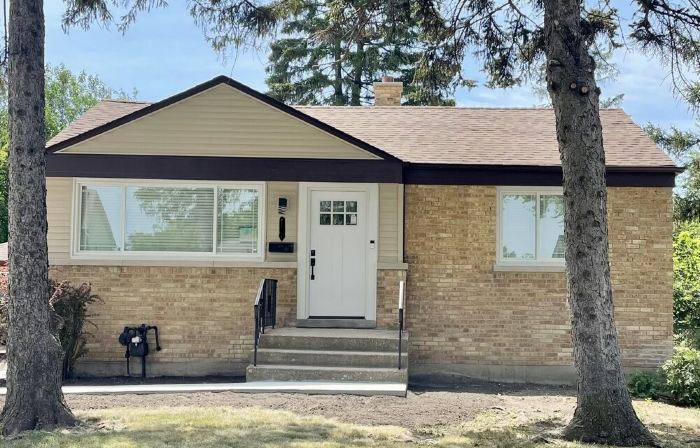 Freshly Remodeled Cozy Home