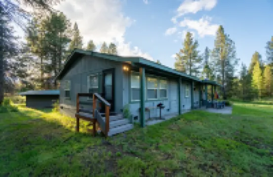 Soaring Eagle · Soaring Eagle on Fort Creek-CraterLake Bungalows