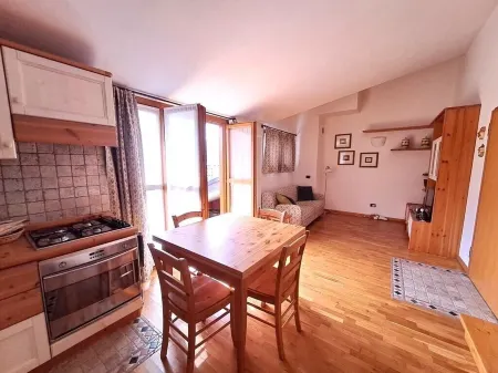 Bright one-bedroom apartment with panoramic view terrace