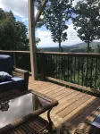 Great Location, Beautiful Mountain and Sunset Views, Hot Tub and Shuffleboard.