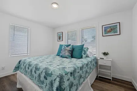 Cozy Cottage in south Sarasota Florida, Close to Beaches!