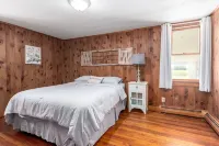 A Family Friendly Stay in the Safe Town of Hughesville Hotel a Wolf Township