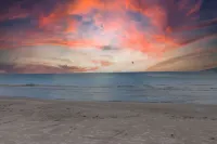 2 Bed, 2 Bath, 1 minute walk to the sand!