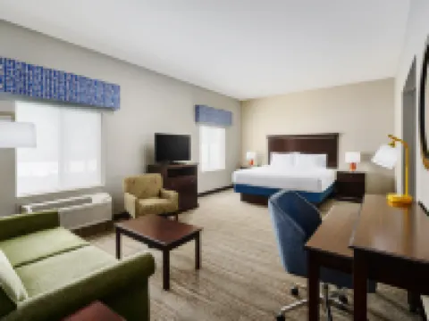 Hampton Inn & Suites by Hilton West Sacramento Hotels in Yolo County