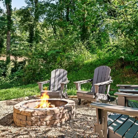 Best P. Forge Location Mins to Dollywood while private on a quiet Street