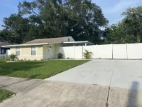 Cozy House by Bush Gardens 뮤지엄 오브 사이언스 & 인더스트리 주변 호텔