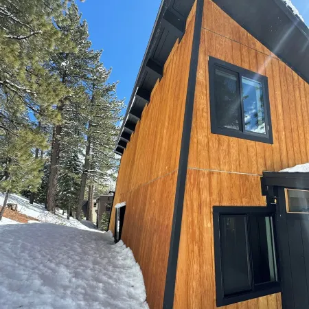 Cozy Cabin in Olympic Valley, Next to Palisades Resort & Tahoe City