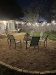 Cozy home w/outdoor area+firepit