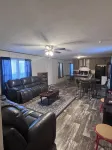 Cozy 3 Bedroom 2 Full bathroom Home located minutes from Historic Downtown. Hotels in Georgetown