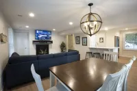 Centrally Located DoCo Oasis