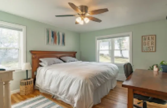 A spacious modern elegant 3 bedroom Ranch, Whole House located in South Nashua.