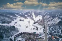 SPACIOUS TOWNHOME, GREAT SLOPE VIEWS - PERFECT FOR YOUR OUTDOOR GETAWAY!