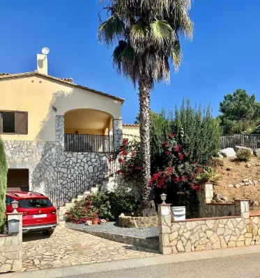 Charming Villa in peaceful Calonge with Private Pool & Gardens - Sleeps 6 Hotels in Calonge