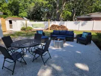 Charming Ranch Near Shem Creek, Sullivan's Island, IOP and Historic Charleston! Hotels near lululemon