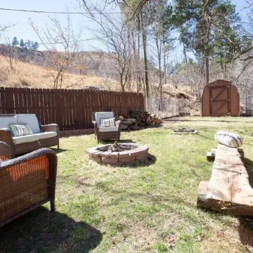 ❖Charming Log Cabin❖Firepit❖Great Deck with Grill❖