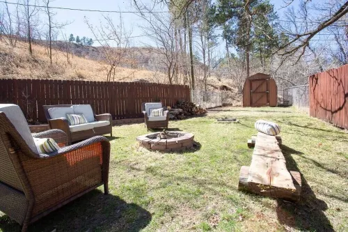 ❖Charming Log Cabin❖Firepit❖Great Deck with Grill❖