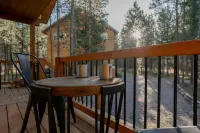 Tiny Timber-28 Miles to Yellowstone