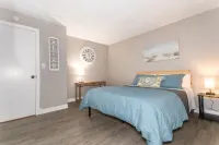 Welcome to the Lakeside Suite! Enjoy! - Homestays