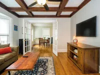 Charming 2-bedroom apartment close to everything on quiet street Hotel a Rochester