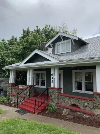 Centrally located for all your activities!