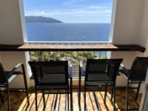 Appartement à Tiuccia, les Pieds Dans L'eau, Climatisé, Wifi