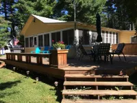 Spacious Cottage with Lake Access in quiet lakeside community