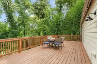 3BR Cozy Home <1 mile away from CHOA with Pets allowed and large deck