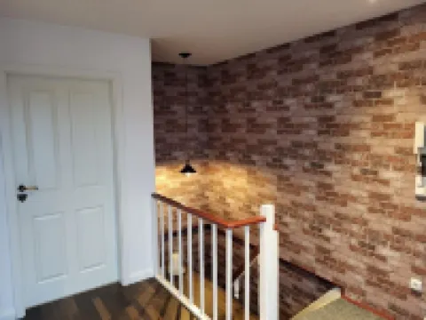 EXCLUSIVE APARTMENT CENTER NOW