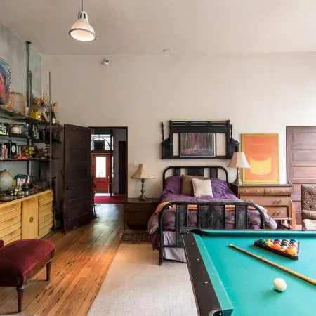 Large Brick School House with Music Studio Close to Delaware River