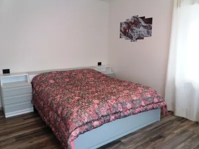 Vacation Dimaro-Val di Sole CIN: IT022233C2QJN7YDD9 Apartment A Dos Di Pez, Terrazza Panoramica 주변 호텔