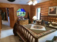 Outdoor Enthusiast Lakefront Cabin Sleeps 16