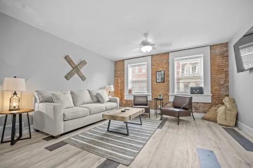 Western-Themed 2-Bedroom Hideout for Outlaws 204-2 Hotels in Saint Charles