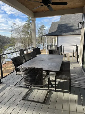 Large 5Br Home on Quiet Cove. Pets Welcome. Private Dock. 3 Fireplaces, Firepit.