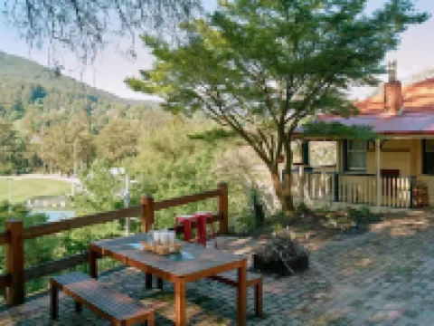 Ada Cottage - Warburton, Yarra Valley Hotels in Warburton