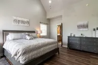 Stunning Skiatook Lake Three Story Getaway