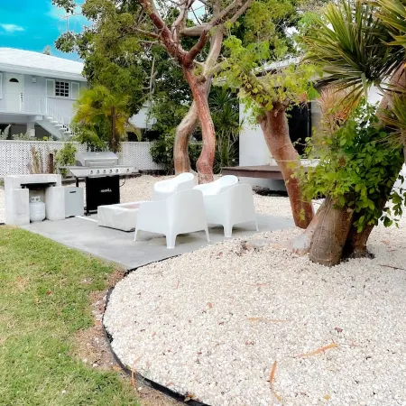 Serenity at Coco Plum's Hidden Waterfront Hideaway, Marathon