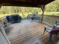 Perfect outdoorsman retreat!  Centered around many lakes and public access areas