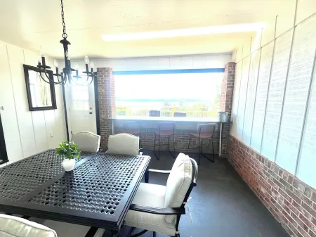 Fully remodeled lake house with gorgeous views of Bull Shoals Lake!