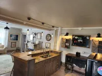 Unwind at the Lotus house Opal suite. Hotels in Lansing