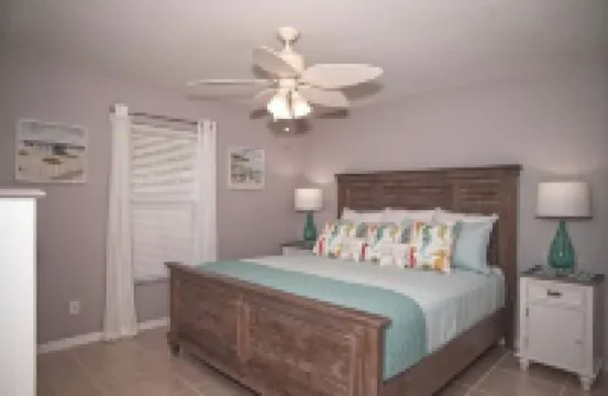 Coastal Charmer in the Sebastian Highlands