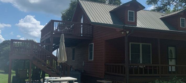 Cedar Mountain Lodge Hotels in Jackson County
