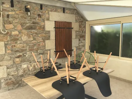 Location Maison Toute Rénovée à Lannion Côte du Granit Rose