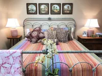 Spacious Red Oak Cottage at Fall Farm