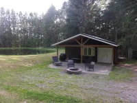 Pondside Hideaway