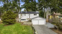 Luxury Living-Kirkland: Stylish Home - Prime Spot! Hotels near Lake Washington Institute of Technology