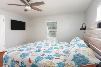 5bed/5bath house with heated pool and fire pit!