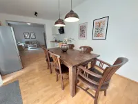 Helle Wohnung mit Eigenem Gartenstück